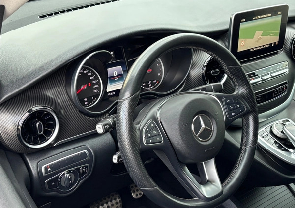 Mercedes-Benz Klasa V cena 196800 przebieg: 57000, rok produkcji 2019 z Lębork małe 781